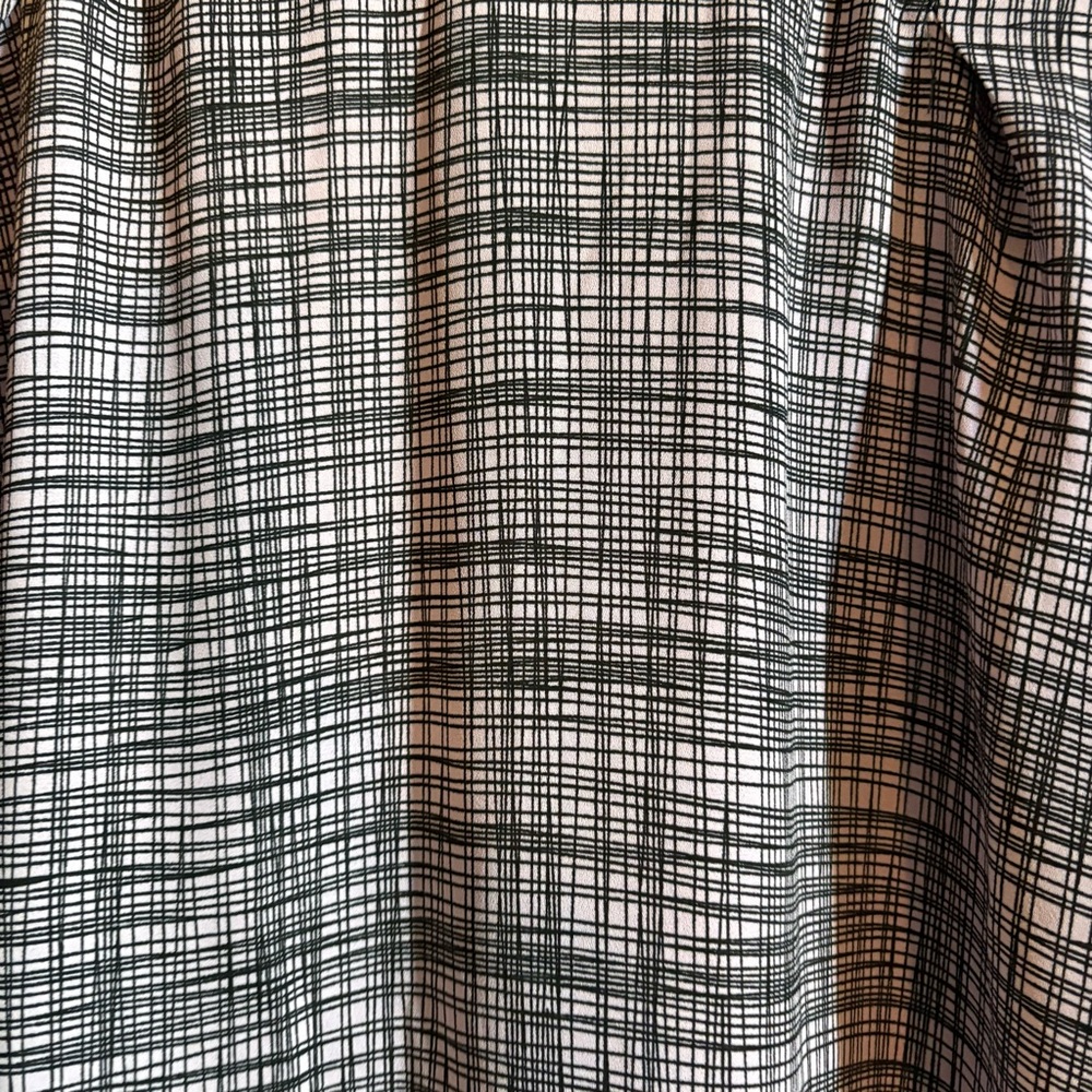 WORTHINGTON Geometric Print Blouse - Picture 6 of 9